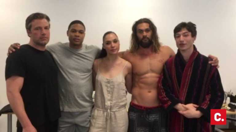 Justice League: il cast insieme per una buona causa – video