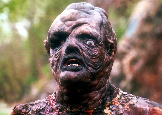 The Toxic Avenger: il regista di Sausage Party per il remake