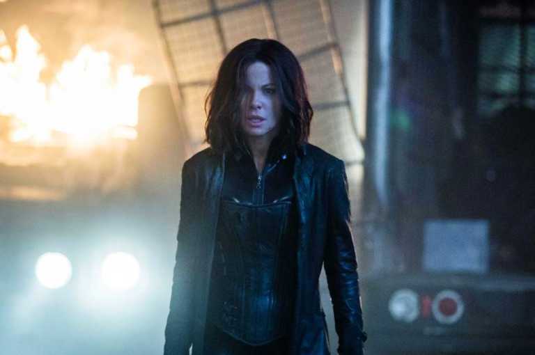 Underworld Blood Wars: due nuove immagini di Selene