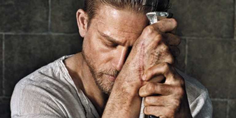 King Arthur Legend of the Sword: il trailer è stato classificato King Arthur Legend of the Sword: il trailer è stato classificato