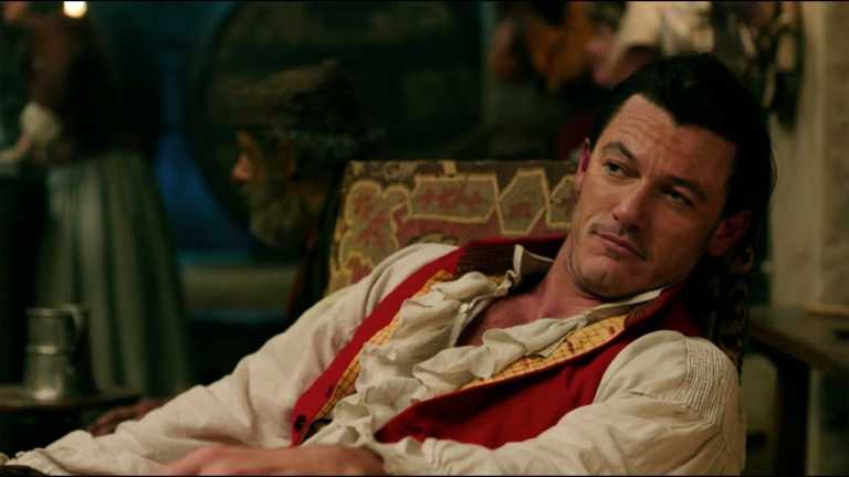 La Bella e la Bestia: Gaston protagonista della nuova clip musicale
