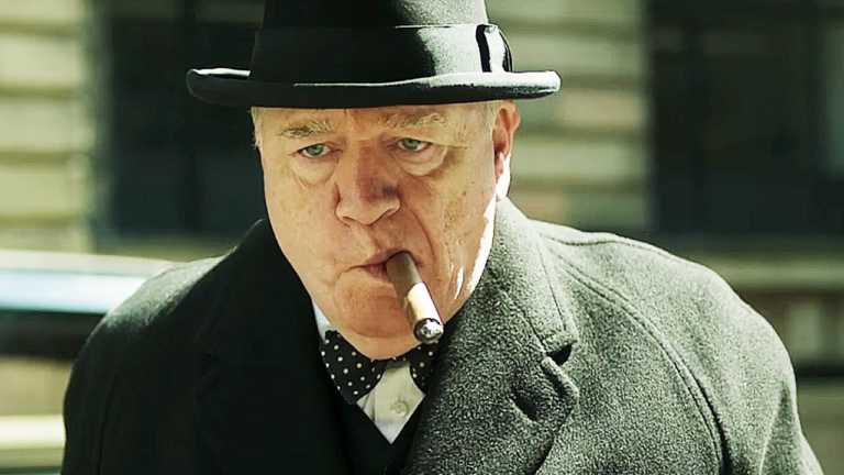 Churchill: il primo trailer del biopic con Brian Cox
