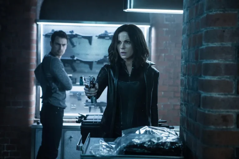 Underworld: Blood Wars, recensione del film con Kate Beckinsale
