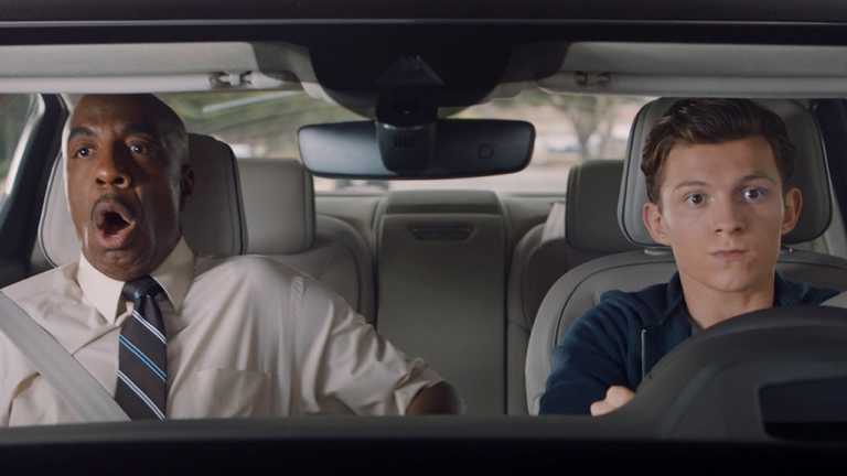 Spider-Man Homecoming: Peter Parker a scuola guida – spot