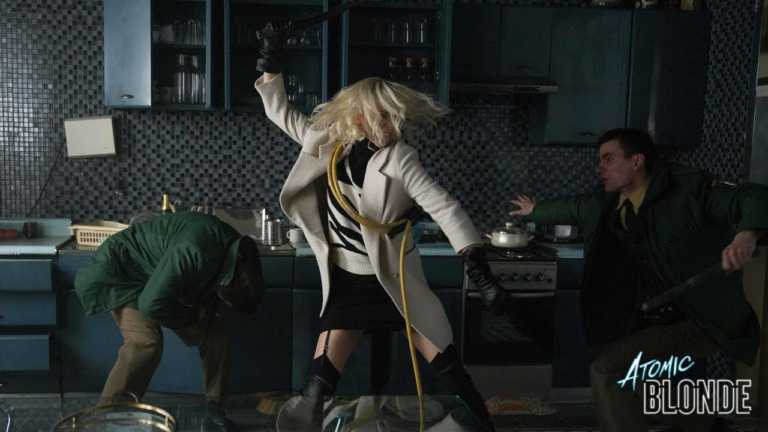 Charlize Theron è letale nella nuova clip di Atomica Bionda