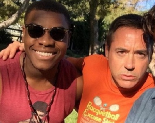 Robert Downey Jr. mentore di John Boyega per Episodio VII Robert Downey Jr. mentore di John Boyega per Episodio VII