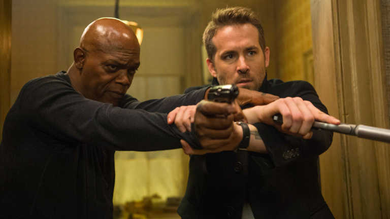 Come ti ammazzo il Bodyguard: recensione del film con Ryan Reynolds e Samuel L. Jackson