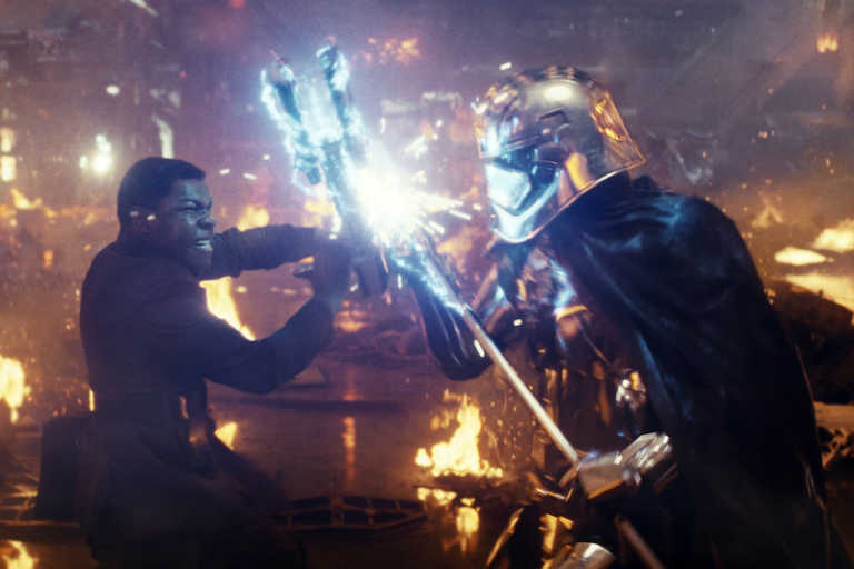 Rian Johnson sul futuro di Capitano Phasma nel futuro di Star Wars