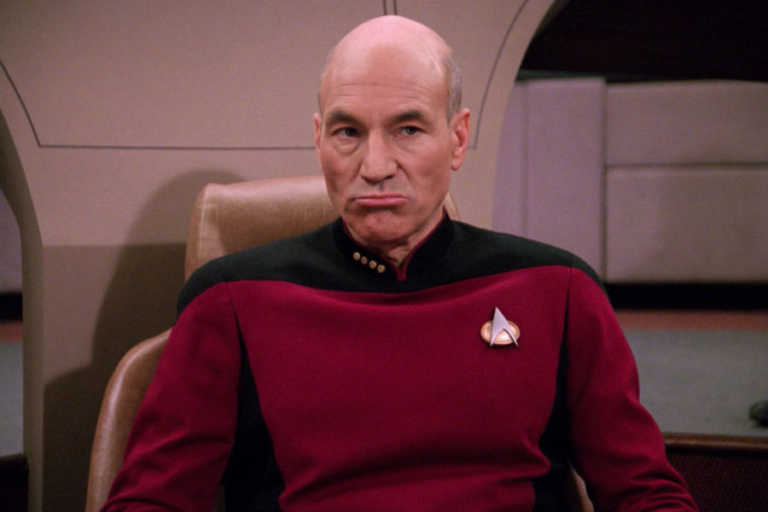 Patrick Stewart rivela che per il provino per Jean-Luc Picard gli venne chiesto di indossare una parrucca