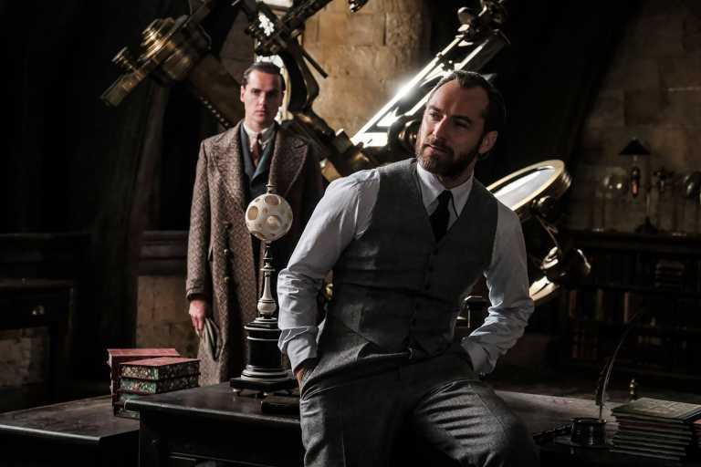 Animali Fantastici: I Crimini di Grindelwald, Jude Law conosce tutti i segreti di Silente