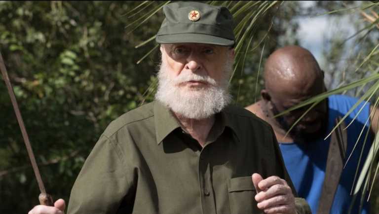 Dear Dictator: trailer ufficiale del film con Michael Caine
