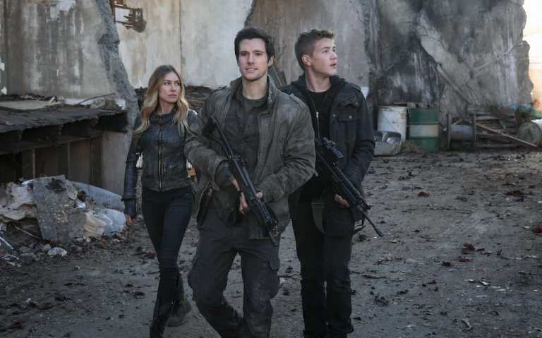 Falling Skies, la serie tv sci-fi su Rai 4