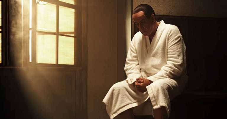 Loro 2 da oggi al cinema, ecco le clip