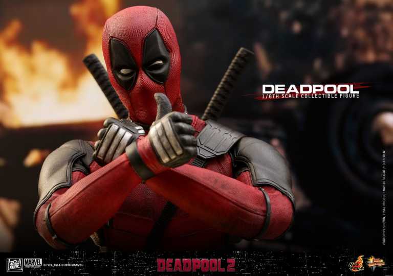 Deadpool 2: il costume e gli accessori di Wade nelle action figures di Hot Toys