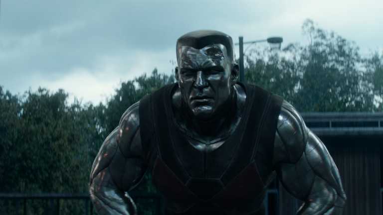 Deadpool 2: lo scontro fra Colosso e Fenomeno nelle nuove foto ufficiali