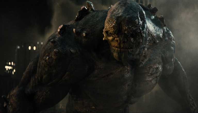 Zack Snyder conferma che il “vero Doomsday” è ancora vivo nel DCEU