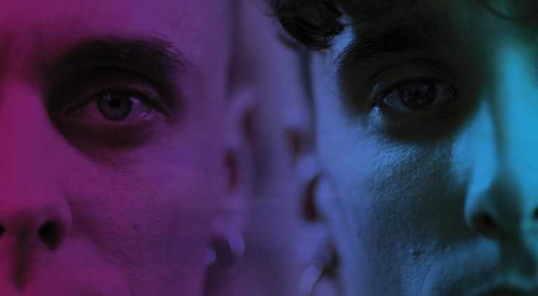 La terra dell’abbastanza, recensione del film dei fratelli D’Innocenzo