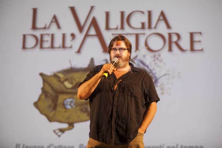 La Valigia dell’Attore 2018, Giuseppe Battiston: “Stiamo perdendo i luoghi della cultura”