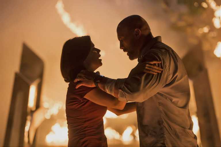 Skyscraper: recensione del film con Dwayne Johnson