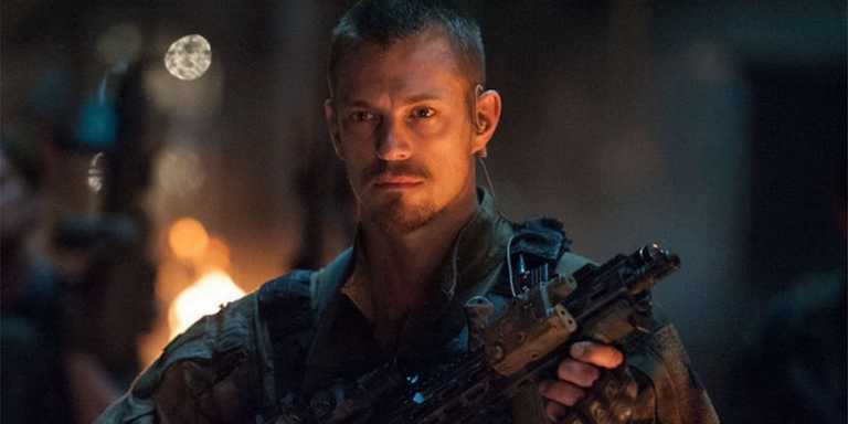 Joel Kinnaman elogia The Suicide Squad ma sostiene l’Ayer Cut