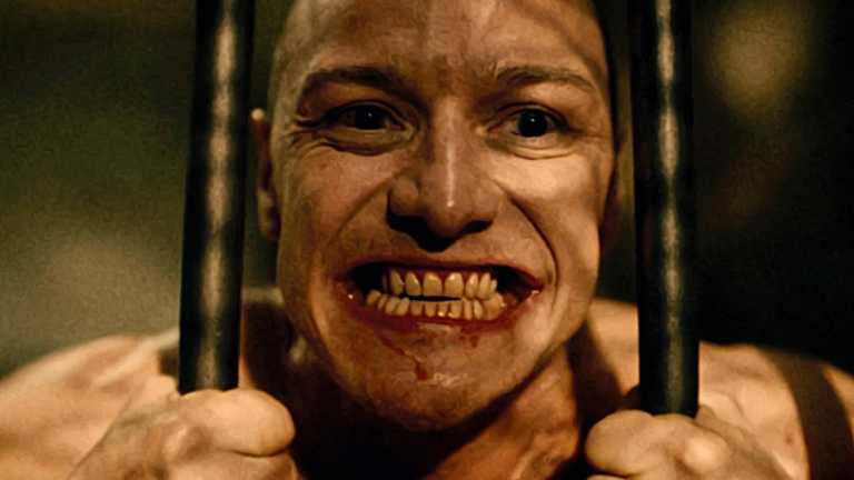 Glass: le mille personalità di Kevin nella nuova clip