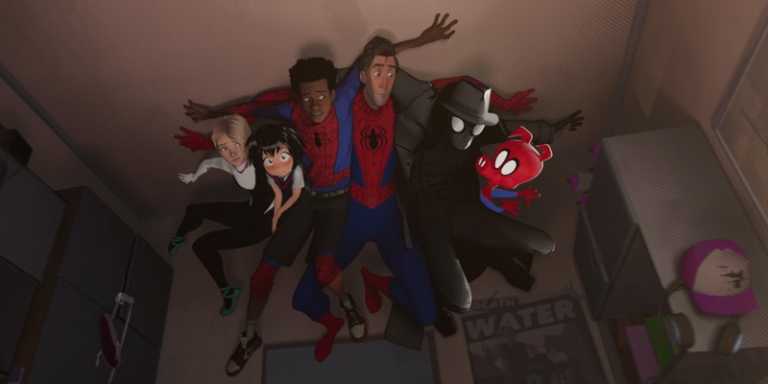 Spider-Man: Un nuovo universo, c’era anche una scena con Maguire, Garfield e Holland!