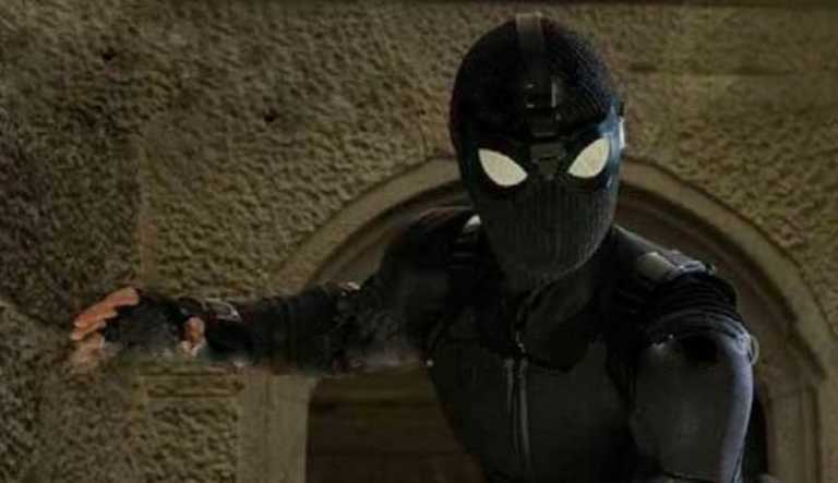 Spider-Man: Far From Home, i look dei personaggi svelati dalle action figure Spider-Man: Far From Home, i look dei personaggi svelati dalle action figure