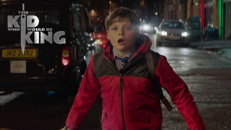 Il ragazzo che diventerà re, il nuovo promo del film di Joe Cornish