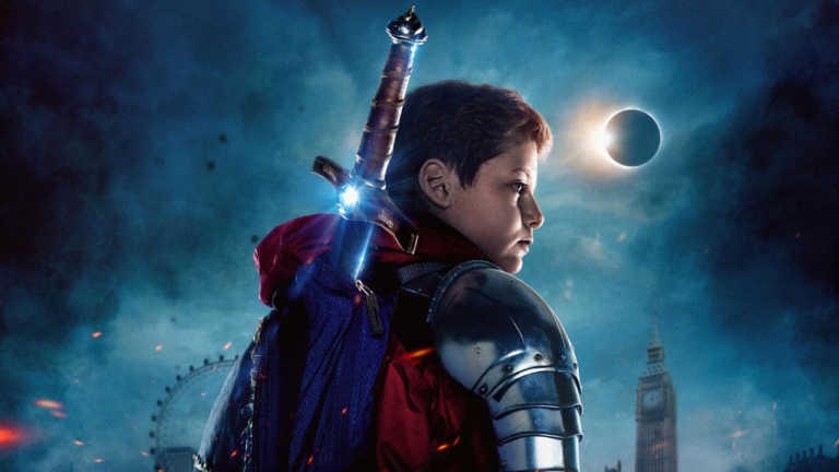 Il Ragazzo che diventerà Re, recensione del film di Joe Cornish