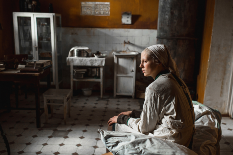 Beanpole: recensione del film di Kantemir Balagov