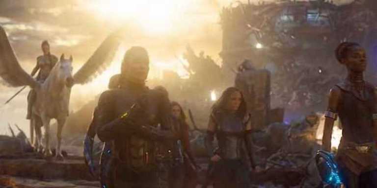 Avengers: Endgame, uno spettacolare concept della A-Force all’attacco Avengers: Endgame, uno spettacolare concept della A-Force all’attacco