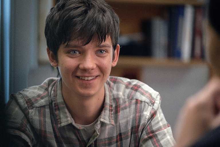 Asa Butterfield nel cast della commedia Kings of Kastle