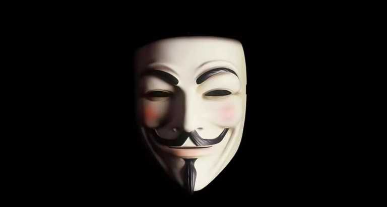 V per Vendetta, il film distopico con Natalie Portman