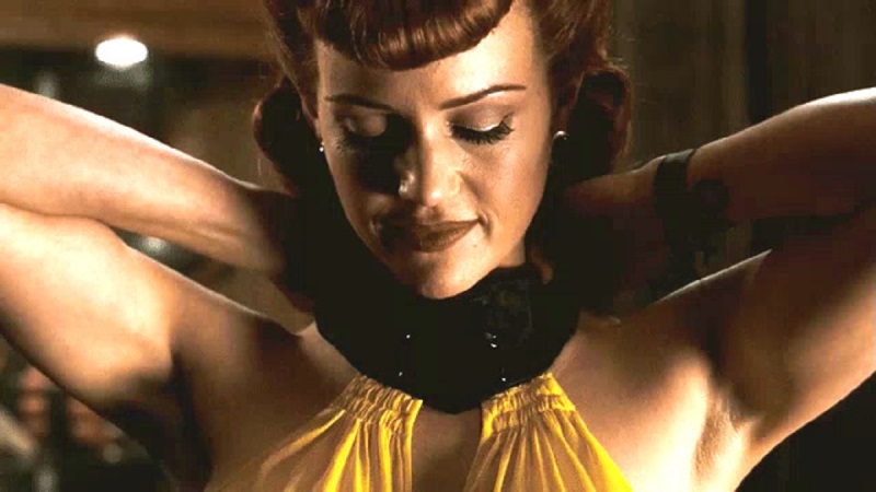 Carla Gugino Watchmen