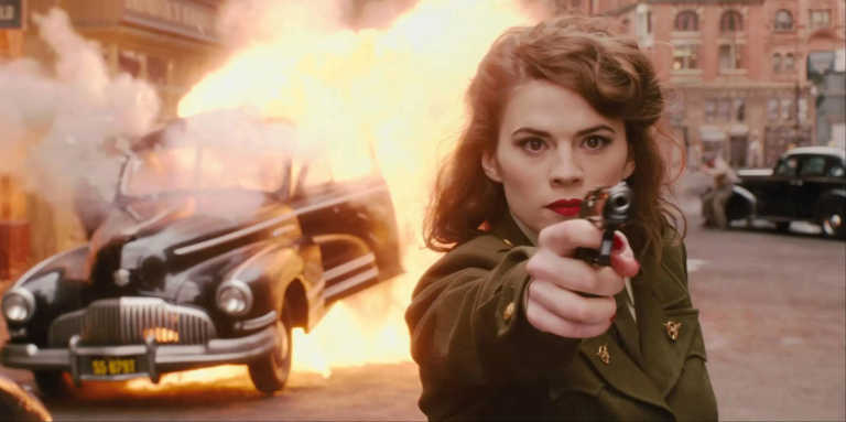 Mission Impossible 7: Hayley Atwell in azione sul set con Tom Cruise