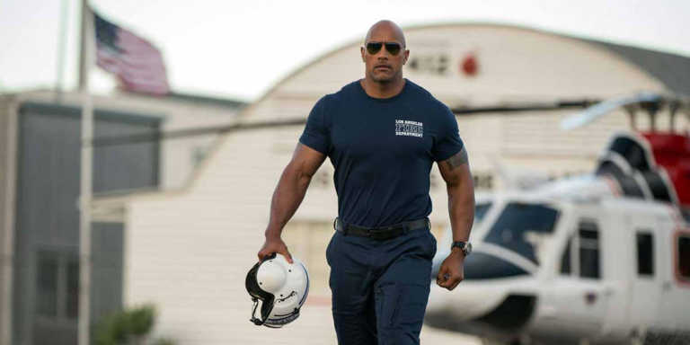 San Andreas: Dwayne Johnson annuncia Carla Gugino nel cast