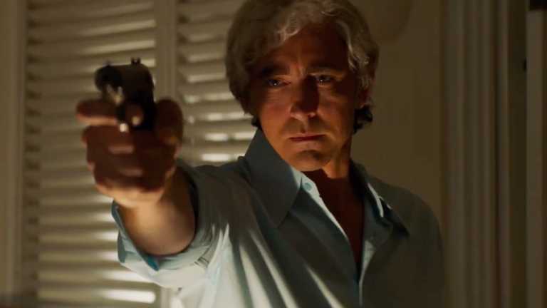Driven: Lee Pace è il creatore della DeLorean nel primo trailer del film Driven: Lee Pace è il creatore della DeLorean nel primo trailer del film