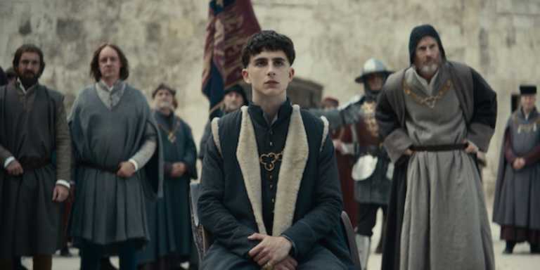 The King: Timothée Chalamet nella prima foto del film che vedremo a Venezia 76