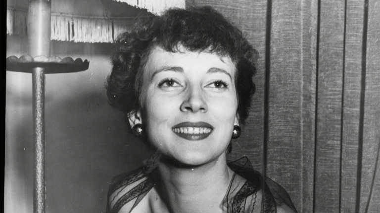 Valentina Cortese, morta a 96 anni l’attrice di Effetto Notte