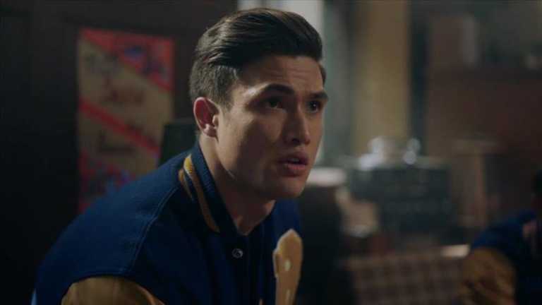 Charles Melton: 10 cose che non sai sull’attore