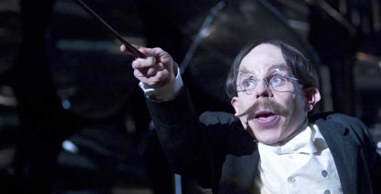 Animali Fantastici: Warwick Davis tornerebbe volentieri nel franchise