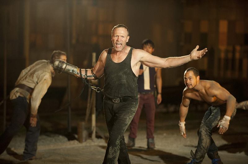 michael-rooker-the-walking-dead