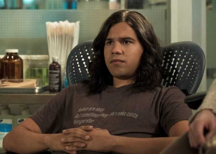 carlos-valdes-the-flash