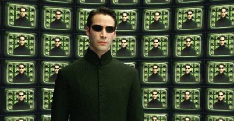 Matrix 4: si torna sul set, ecco Keanu Reeves e Carrie-Ann Moss a Berlino