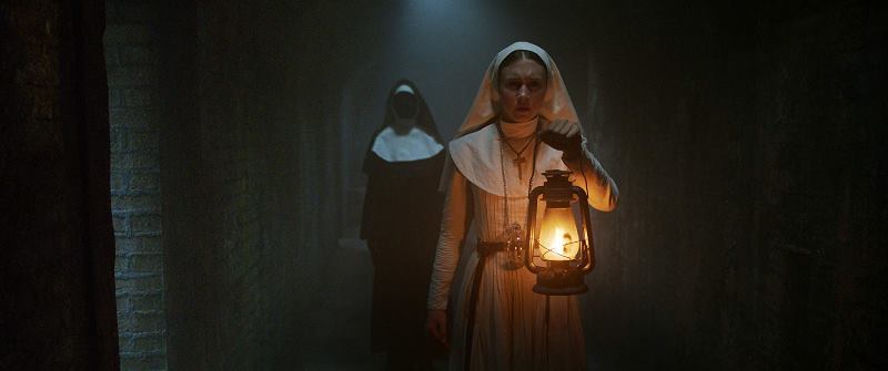 taissa-farmiga-instagram