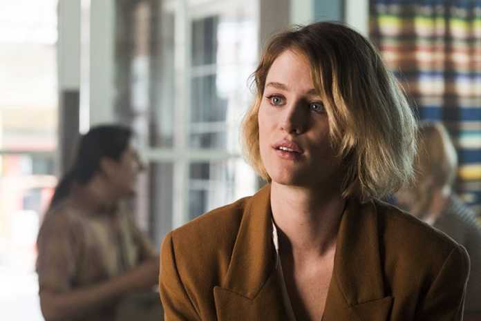 mackenzie-davis-film