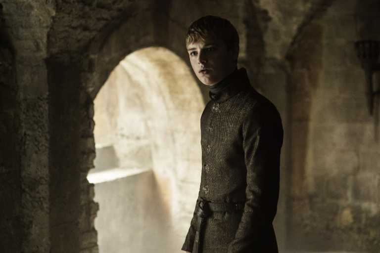 Dean-Charles Chapman: 10 cose che non sai sull’attore