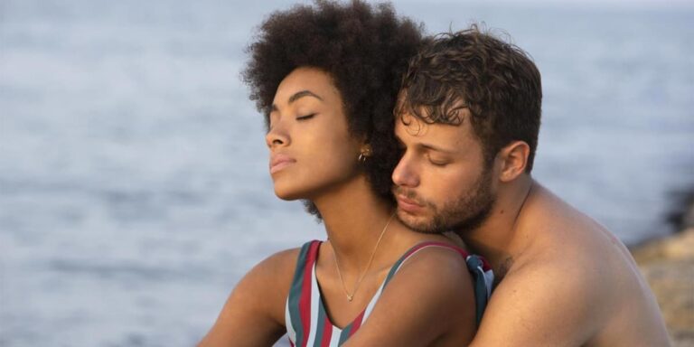 Summertime: recensione della serie Netflix