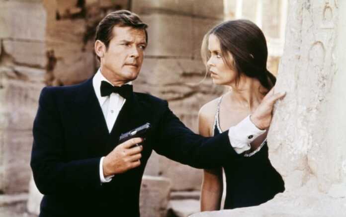 Roger Moore 007