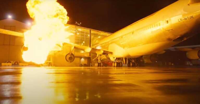 Tenet: Christopher Nolan ha davvero fatto schiantare un aereo